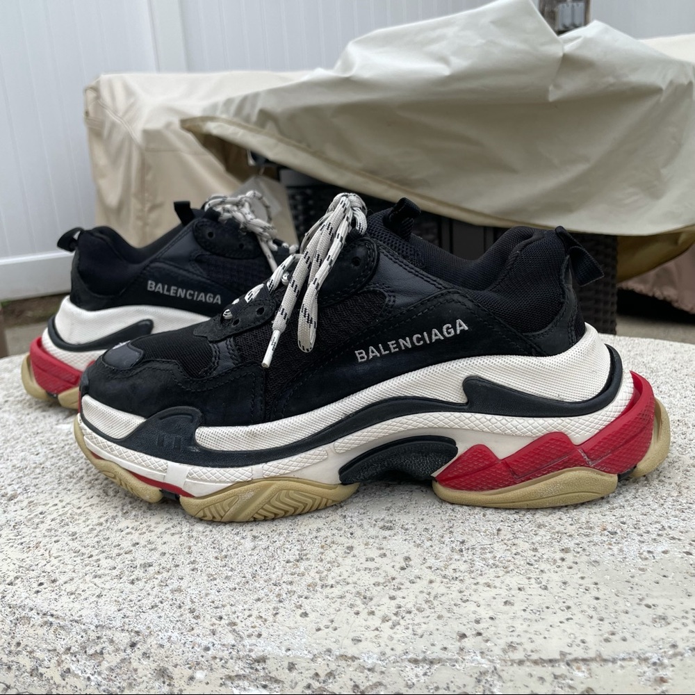 Balenciaga triple S bred